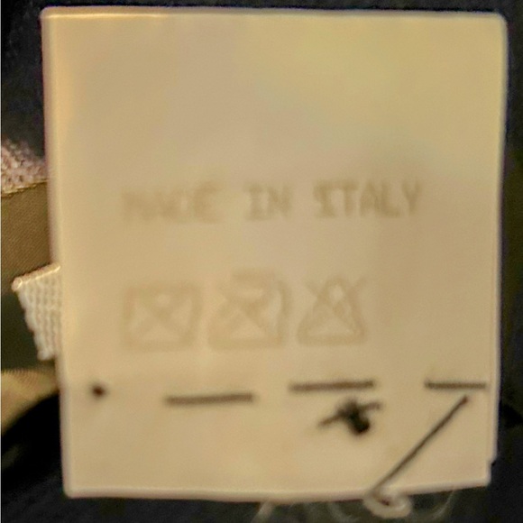 Kiton of Napoli, Italy. Women’s navy trench coat. 100% cashmere size 12. - Picture 3 of 8